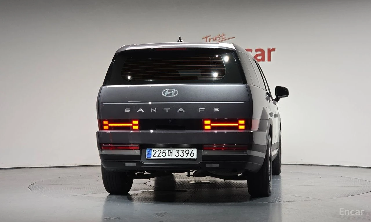 Hyundai Santa fe HYBRID* EXCLUSIVE* ХЕДЪП* ОБДУХВАНЕ* LANE* ASSIST*, снимка 4 - Автомобили и джипове - 55531484