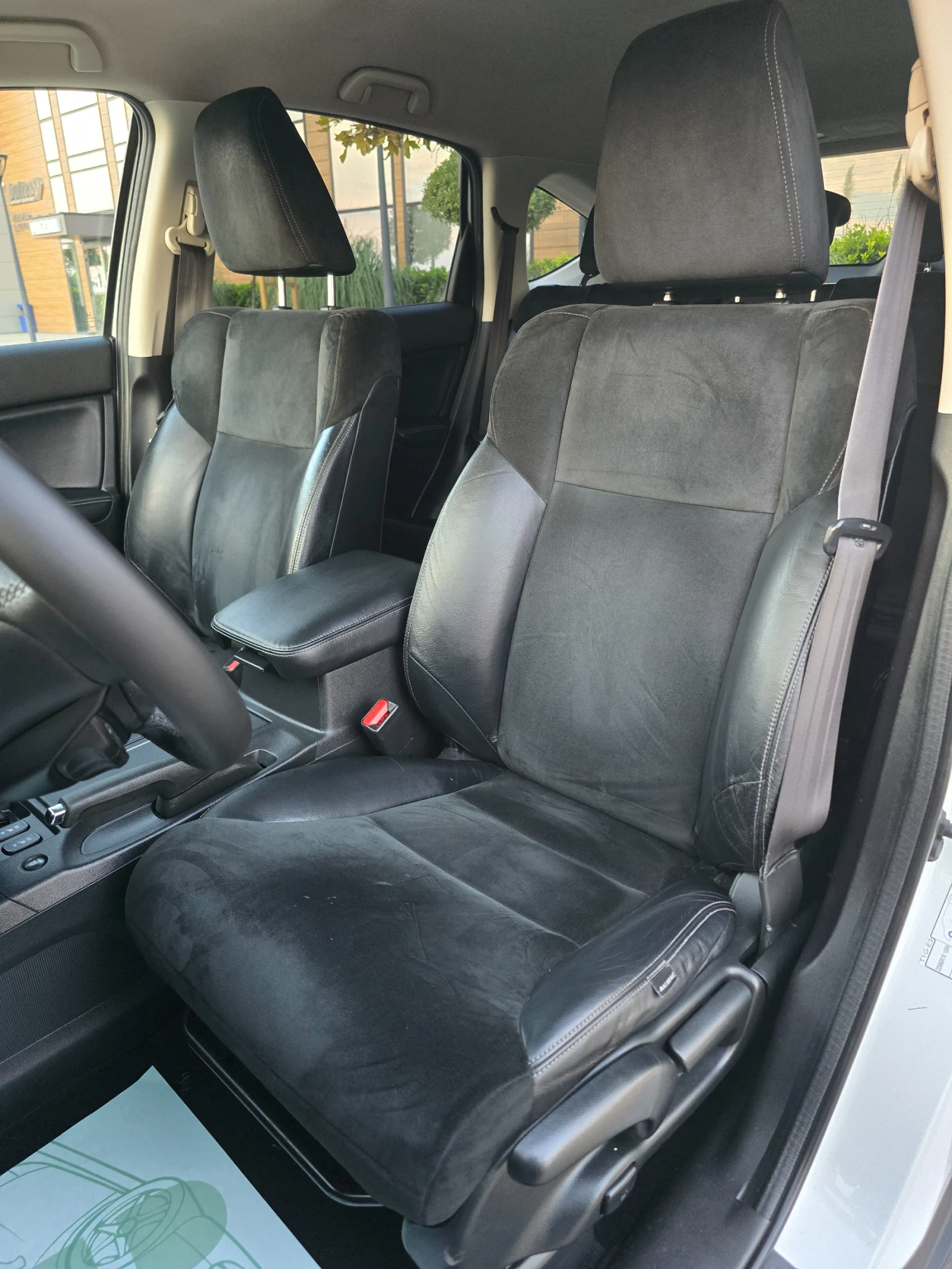 Honda Cr-v 1.6i-DTEC Navi.Led, снимка 13 - Автомобили и джипове - 56037229