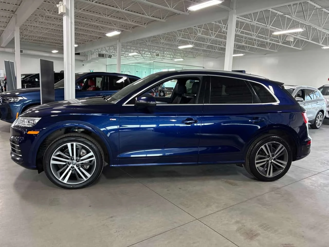 Audi Q5 * Progressiv * CARFAX * ЦЕНА ДО БГ, снимка 2 - Автомобили и джипове - 56484088