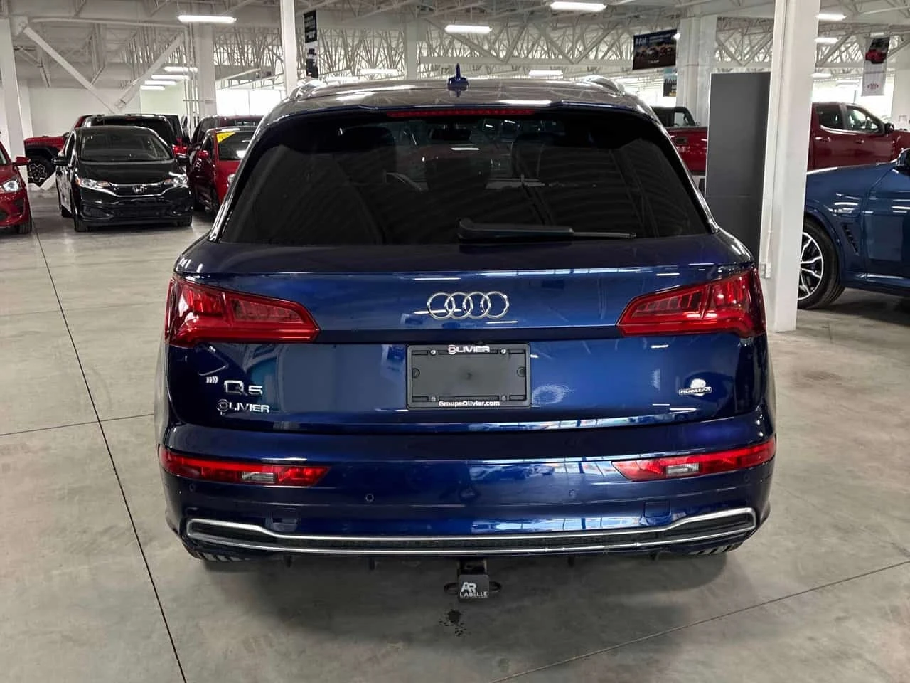 Audi Q5 * Progressiv * CARFAX * ЦЕНА ДО БГ, снимка 4 - Автомобили и джипове - 56484088