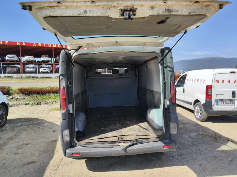 Renault Trafic 1.9D, снимка 6 - Бусове и автобуси - 47460479