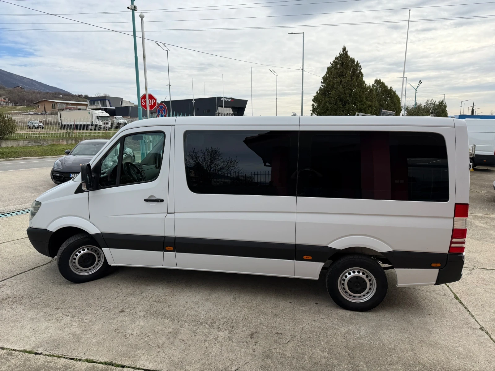 Mercedes-Benz Sprinter 311* 2.2CDI* Климатик* 9 места - изображение 3