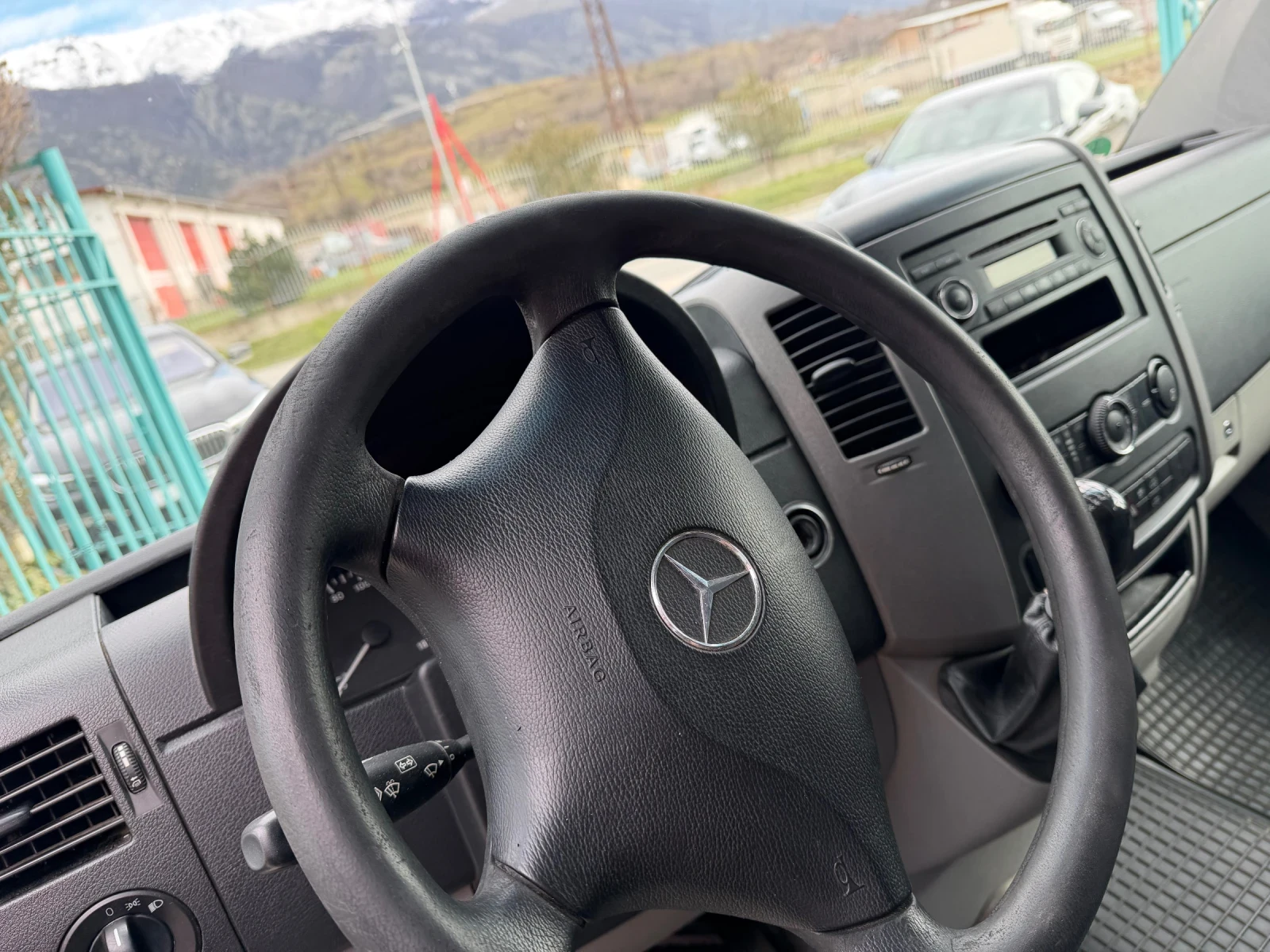 Mercedes-Benz Sprinter 311* 2.2CDI* Климатик* 9 места - изображение 4
