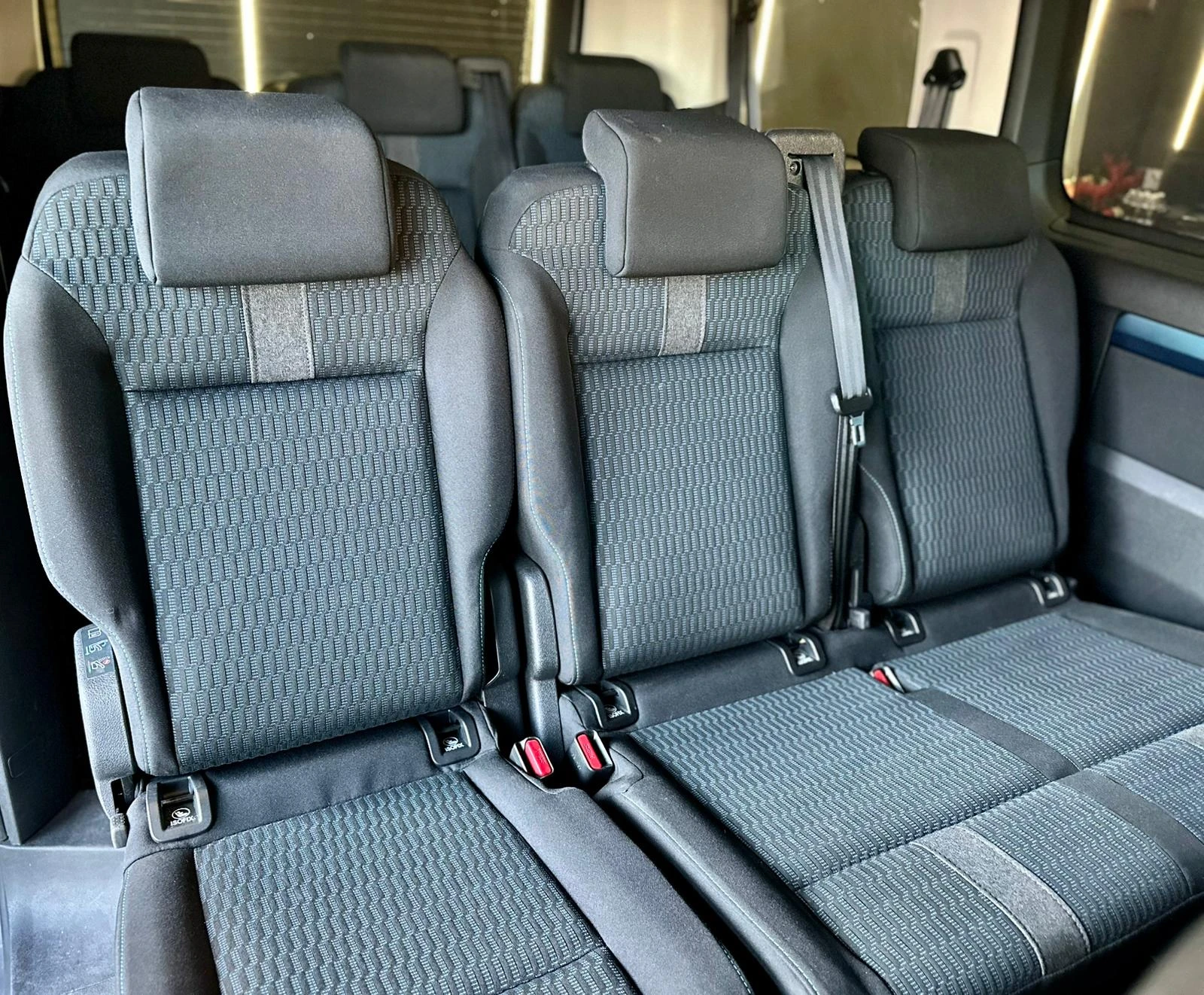 Peugeot Traveller Expert* BlueHDi* 7+ 1* Лизинг, снимка 13 - Бусове и автобуси - 53962785