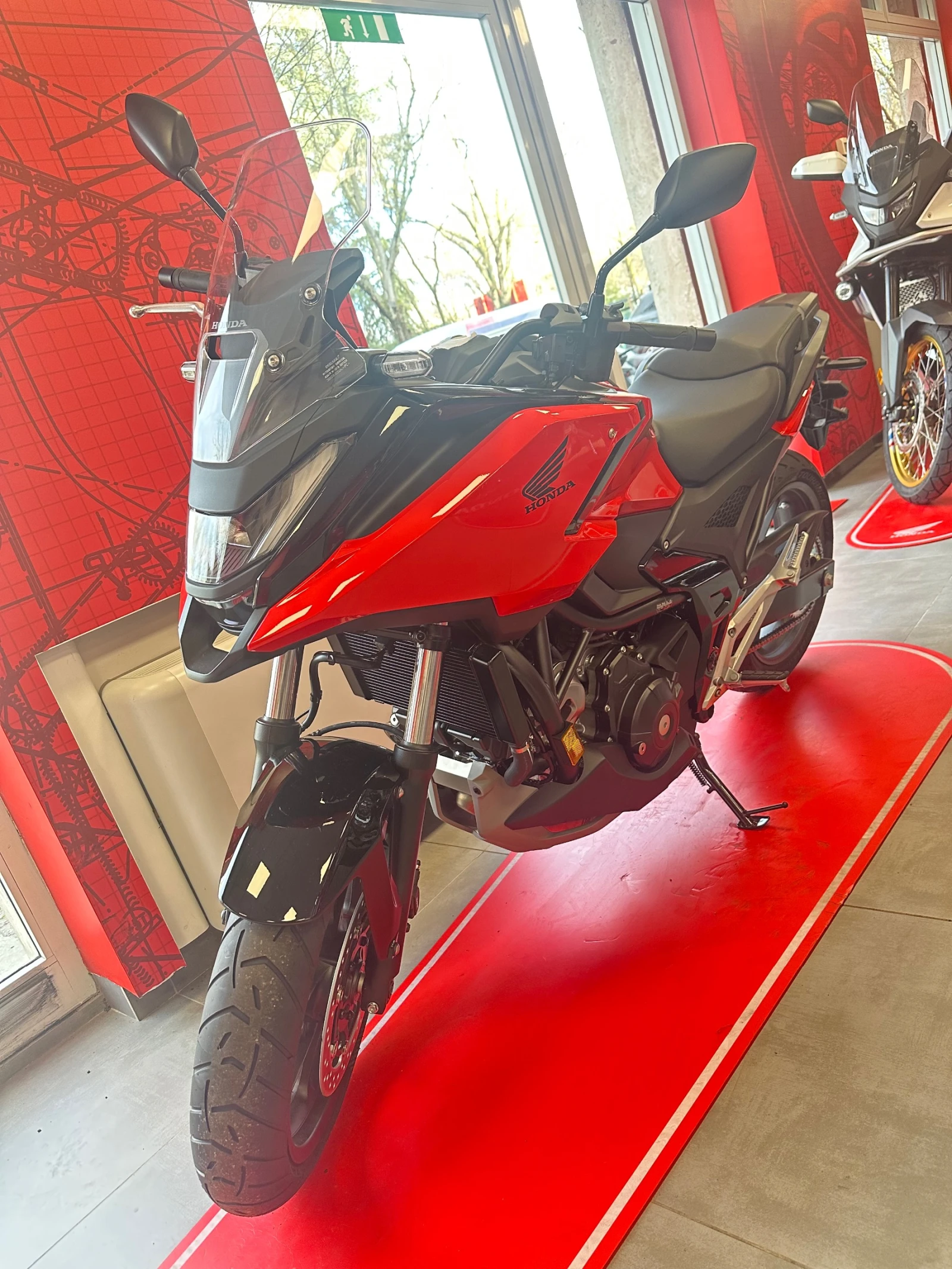 Honda Nc 750X DCT НОВ!!! 0км. - изображение 3