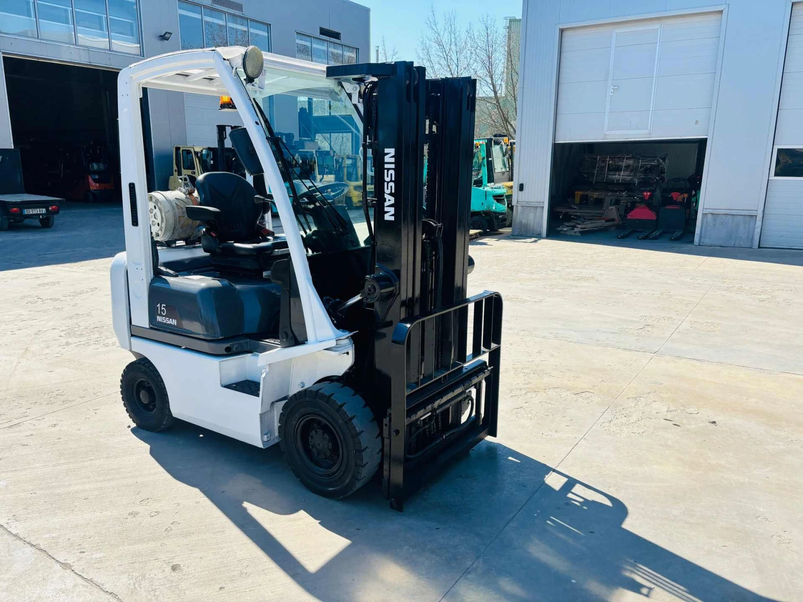 ������� Nissan ������� ����������, ������� | Mobile.bg � ����������� 6