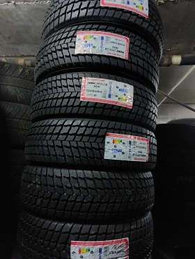 Гуми Зимни 215/65R16, снимка 4 - Гуми и джанти - 39136297