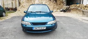 Opel Vectra 2.2i Бензин/Газ, снимка 1