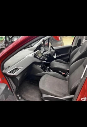 Peugeot 208, снимка 7