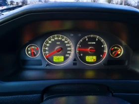 Volvo Xc70 D5 AWD, снимка 12