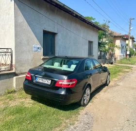 Mercedes-Benz E 220 BlueEFFICIENCY, снимка 2