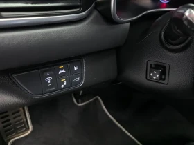 Genesis G70 3.3Т/AWD/SPORT PACKD/DISTRONIC/HEAD UP, снимка 17