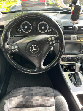 Mercedes-Benz C 320 Sport Edition, снимка 5 - Автомобили и джипове - 45685582
