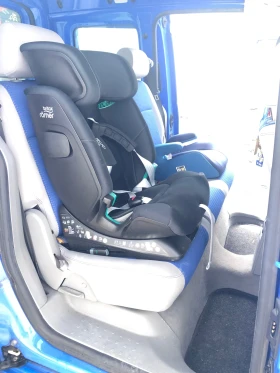 VW Caddy EcoLife 2.0 CNG Familie  | Mobile.bg    6