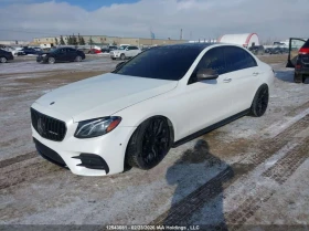 Mercedes-Benz E 43 AMG * 4MATIC * CARFAX * ДИСТРОНИК * BURMESTER, снимка 2 - Автомобили и джипове - 53617604