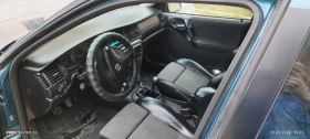 Opel Vectra 2.2i Бензин/Газ - 1600 € / 3129.33 лв. - 20403103 5