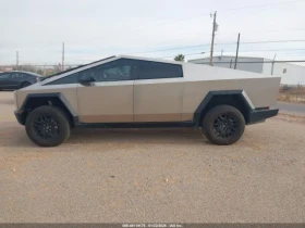 Tesla Cybertruck AWD*  - 50000 € / 97791.50 лв. - 53646365 14
