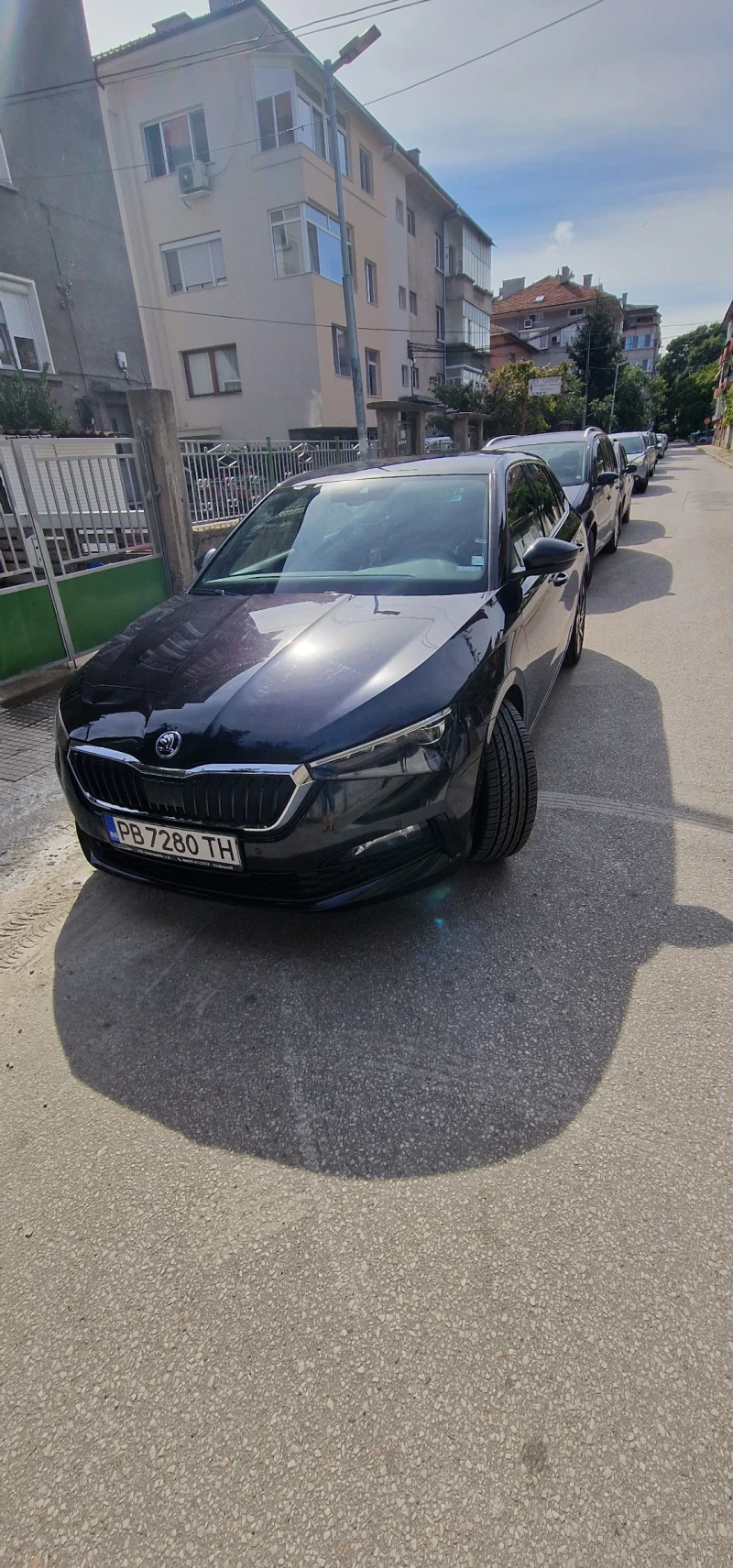 Skoda Scala Черна перла LUX, снимка 2 - Автомобили и джипове - 47407737