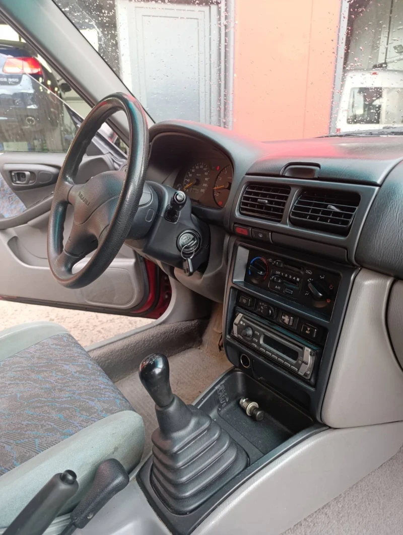 Subaru Forester 2.0 клима Италия, снимка 9 - Автомобили и джипове - 47544616