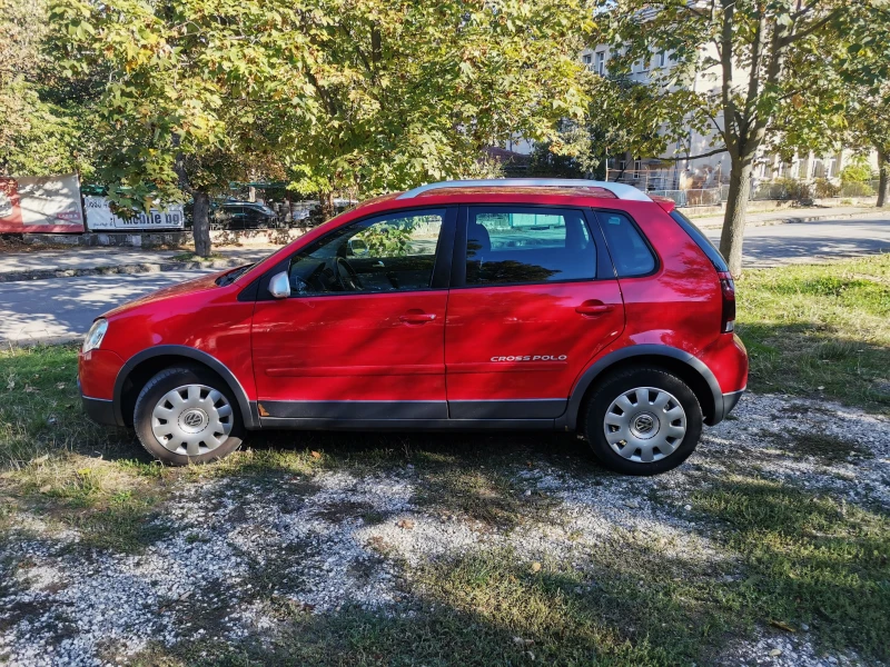 VW Polo CROSS 1.4i , снимка 6 - Автомобили и джипове - 47593593