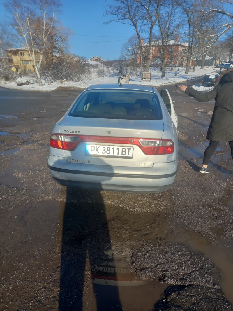 Seat Toledo 1.6 бензин , снимка 3 - Автомобили и джипове - 48433995