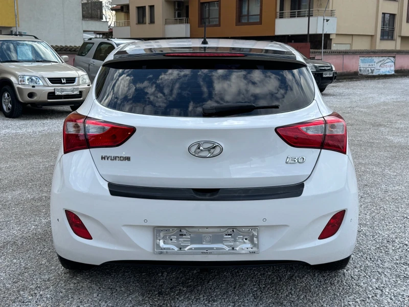 Hyundai I30 1.4i* 100 kc* EURO 5, снимка 8 - Автомобили и джипове - 48881820