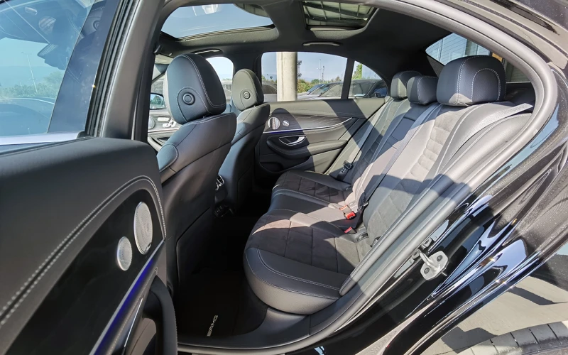 Mercedes-Benz E 400 d 4MATIC AMG, снимка 6 - Автомобили и джипове - 51117941