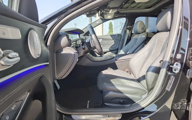 Mercedes-Benz E 400 d 4MATIC AMG, снимка 5 - Автомобили и джипове - 51117941