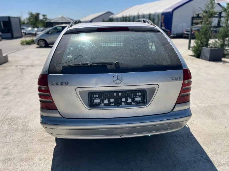 Mercedes-Benz C 220 646, снимка 8 - Автомобили и джипове - 51642113