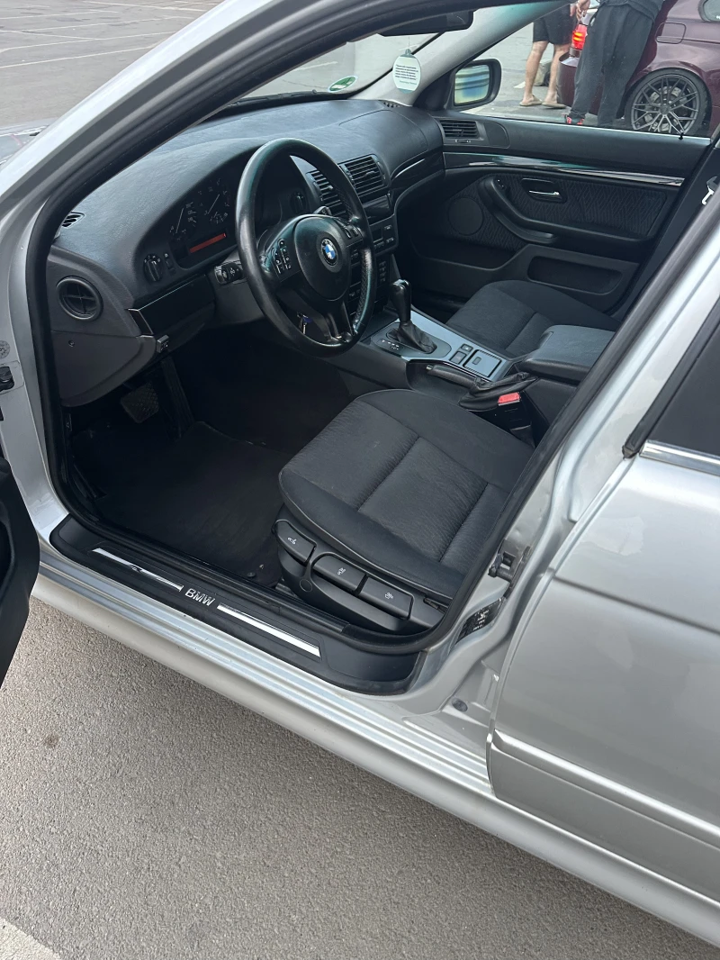 BMW 520 2.2, снимка 8 - Автомобили и джипове - 51763044