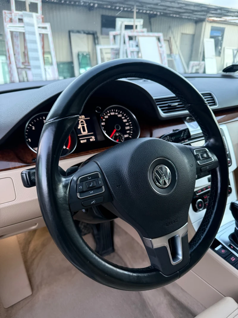 VW Passat 2.0 TDI DSG , снимка 10 - Автомобили и джипове - 52923894