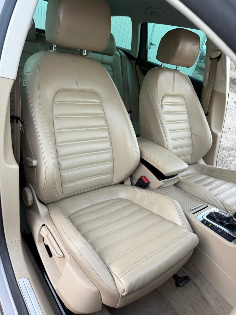 VW Passat 2.0 TDI DSG , снимка 12 - Автомобили и джипове - 52923894