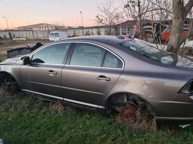 Volvo S80  - изображение 3