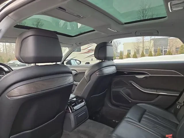 Audi A8 L QUATTRO 60 TFSI, снимка 12 - Автомобили и джипове - 54811676