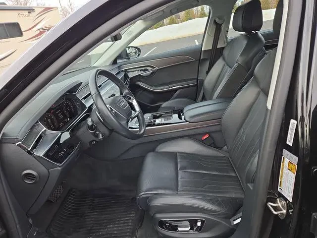 Audi A8 L QUATTRO 60 TFSI, снимка 10 - Автомобили и джипове - 54811676