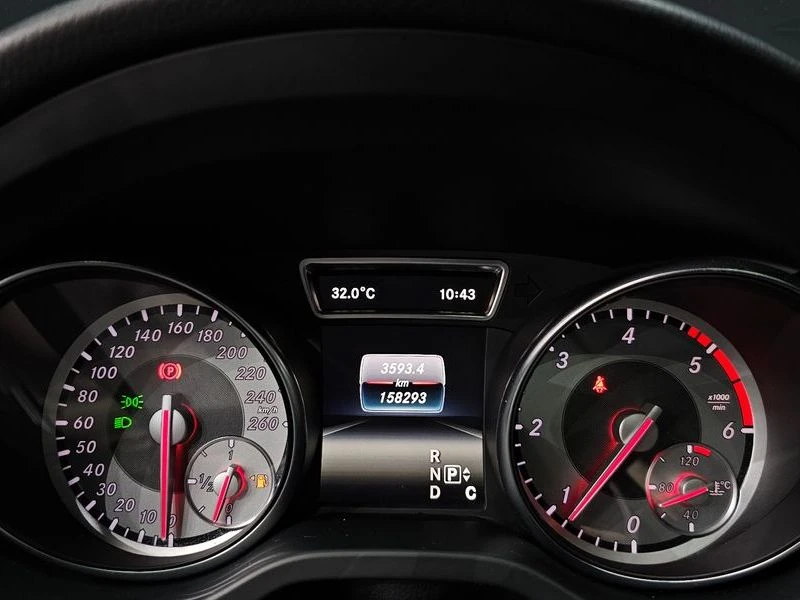 Mercedes-Benz CLA CLA200 d| 136к.с., снимка 8 - Автомобили и джипове - 56130215