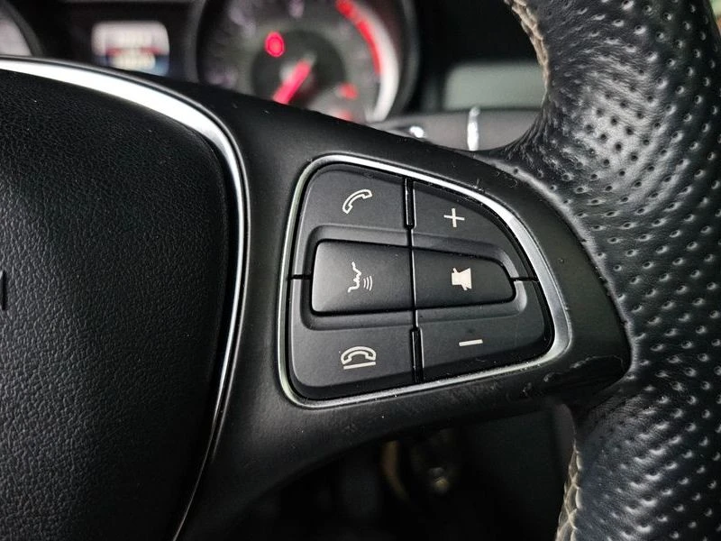 Mercedes-Benz CLA CLA200 d| 136к.с., снимка 17 - Автомобили и джипове - 56130215