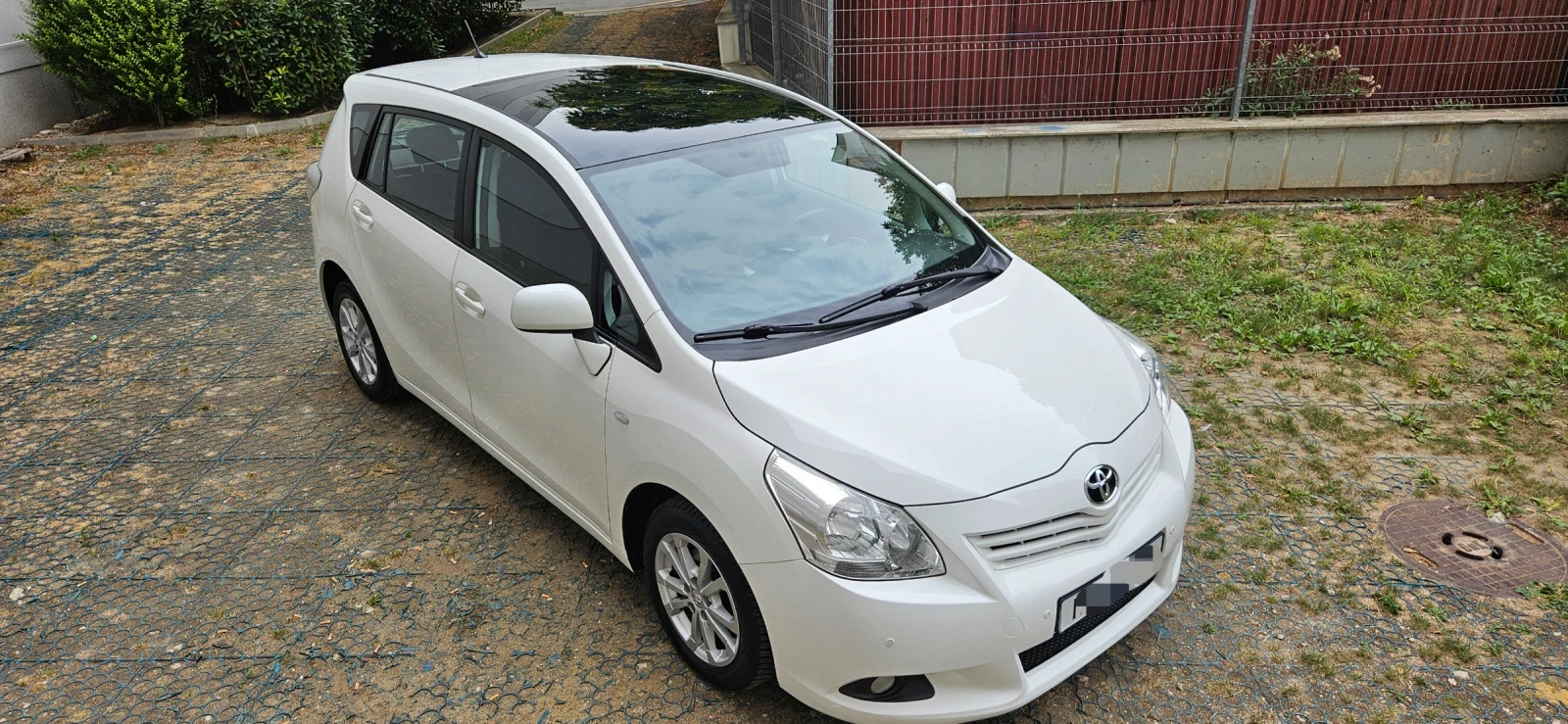 Toyota Verso 1.8 , евро 5 , * 121600км*  - изображение 8