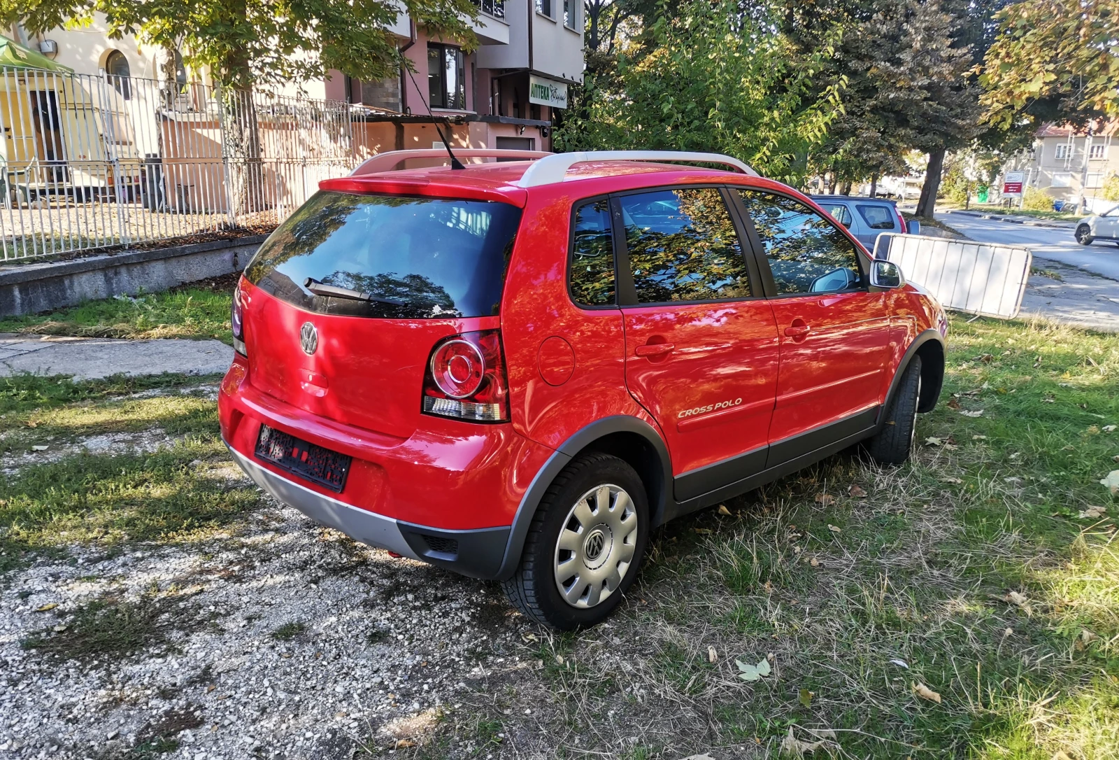 VW Polo CROSS 1.4i - изображение 3