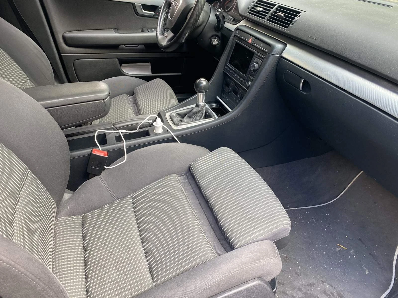 Audi A4  - изображение 5