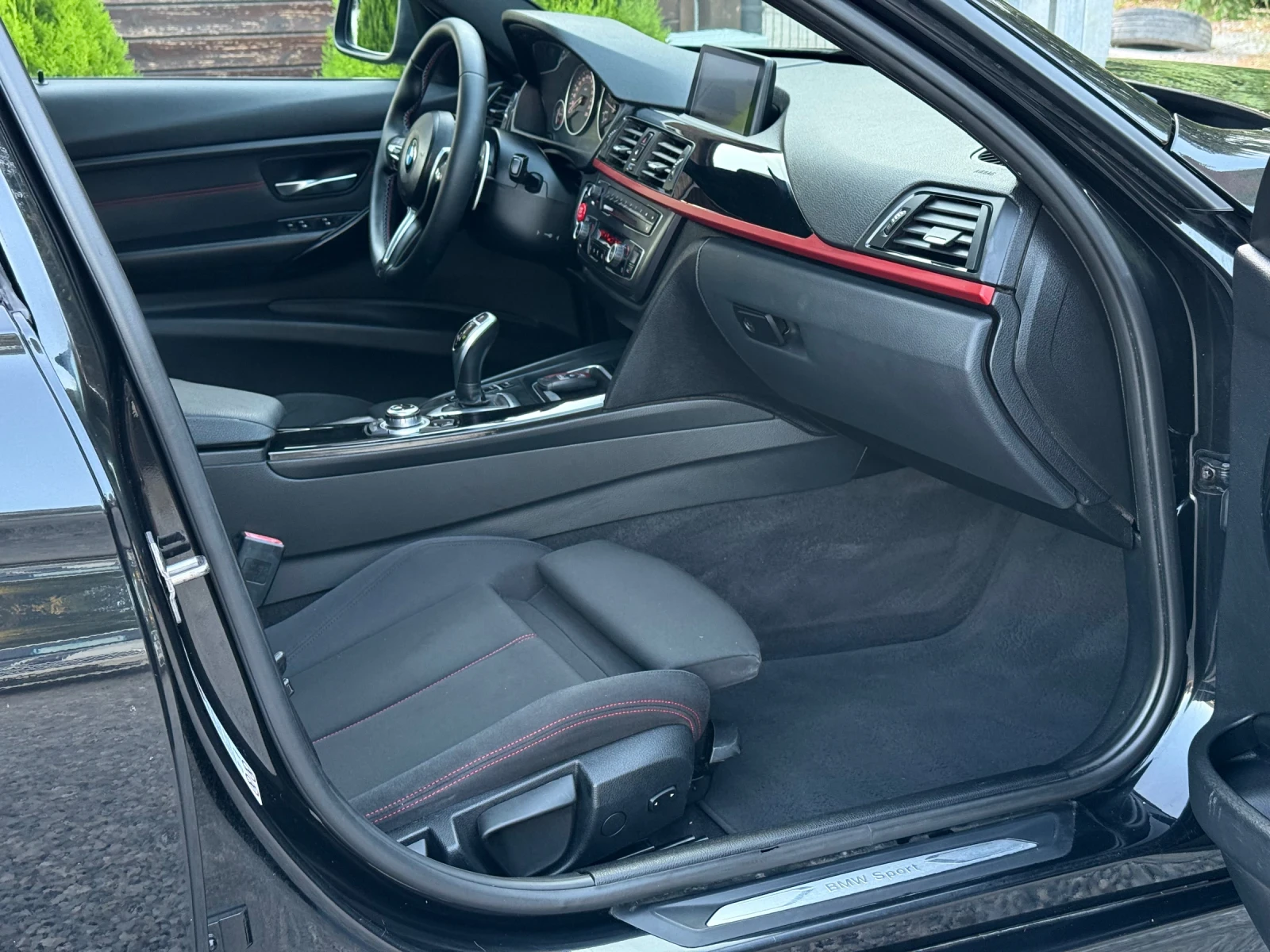 BMW 330 D 258к.с * М-пакет* * SAT*  - изображение 10