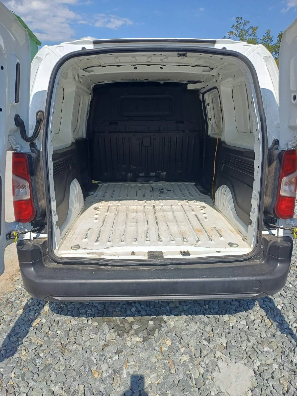 Opel Combo N1-РЕГИСТРИРАН - изображение 5