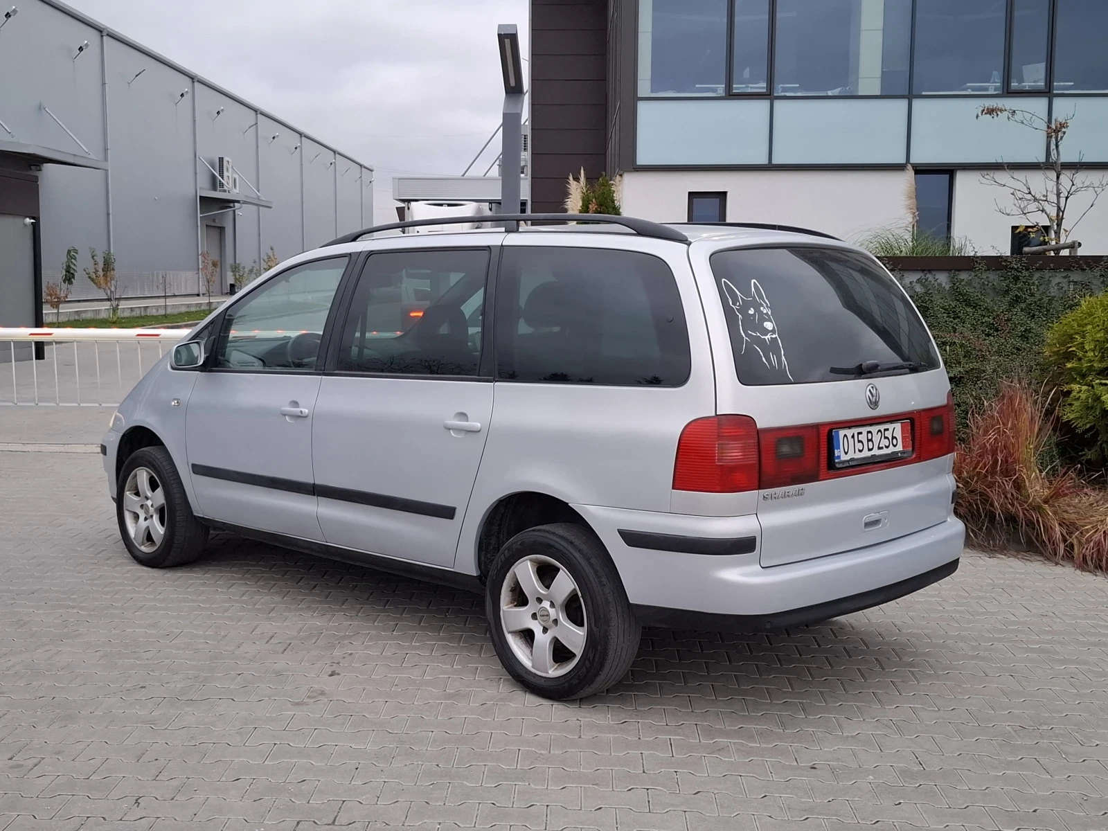 VW Sharan 1.9TDI* (131)* 4-* * HO * *  | Mobile.bg   6
