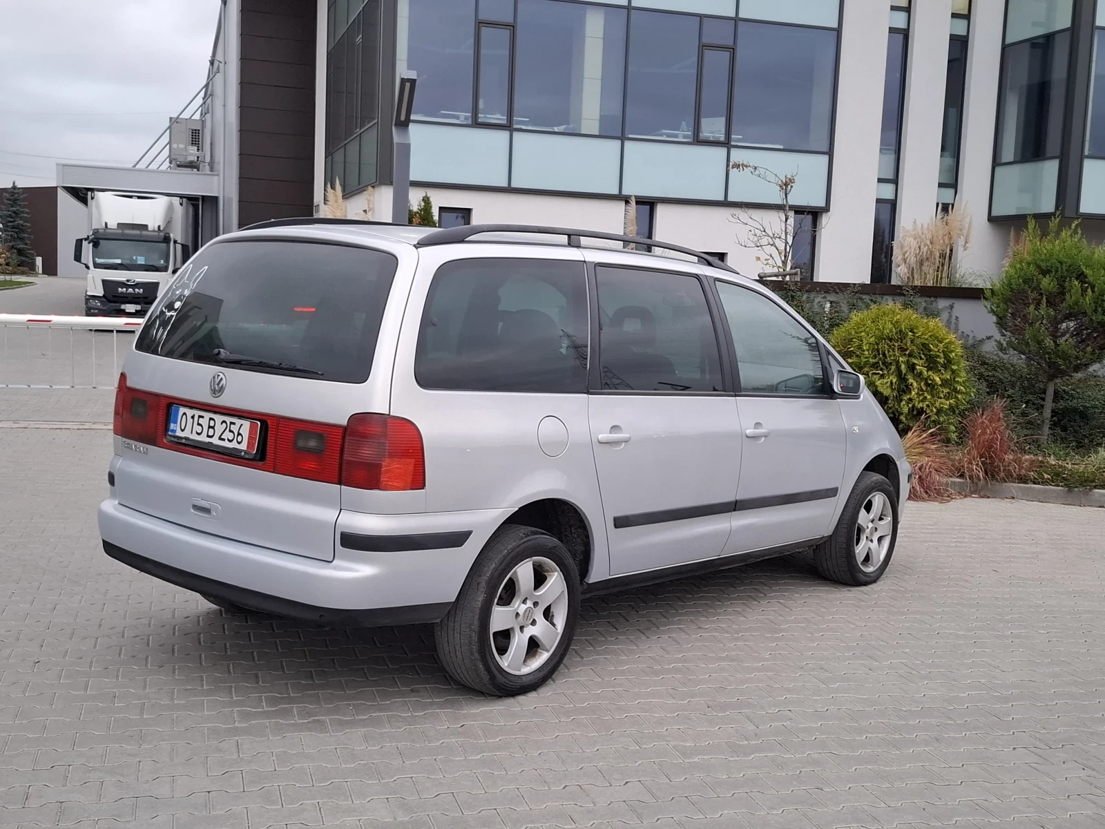 VW Sharan 1.9TDI* (131)* 4-* * HO * *  | Mobile.bg   13