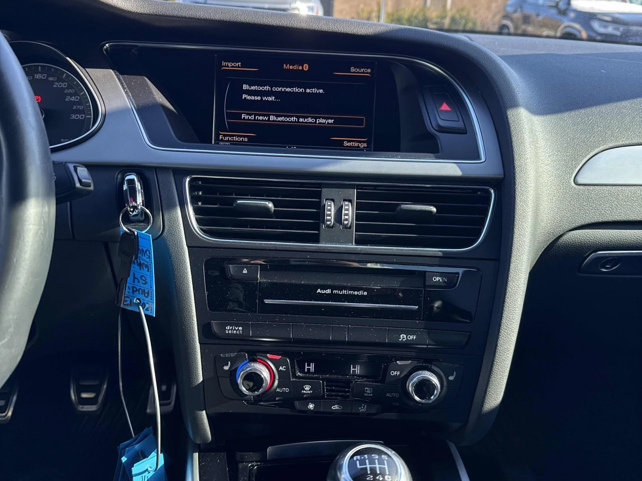 Audi S4 * АВТО КРЕДИТ* ЦЕНА ДО БГ * СЕРВИЗНА ИСТОРИЯ *  - изображение 9