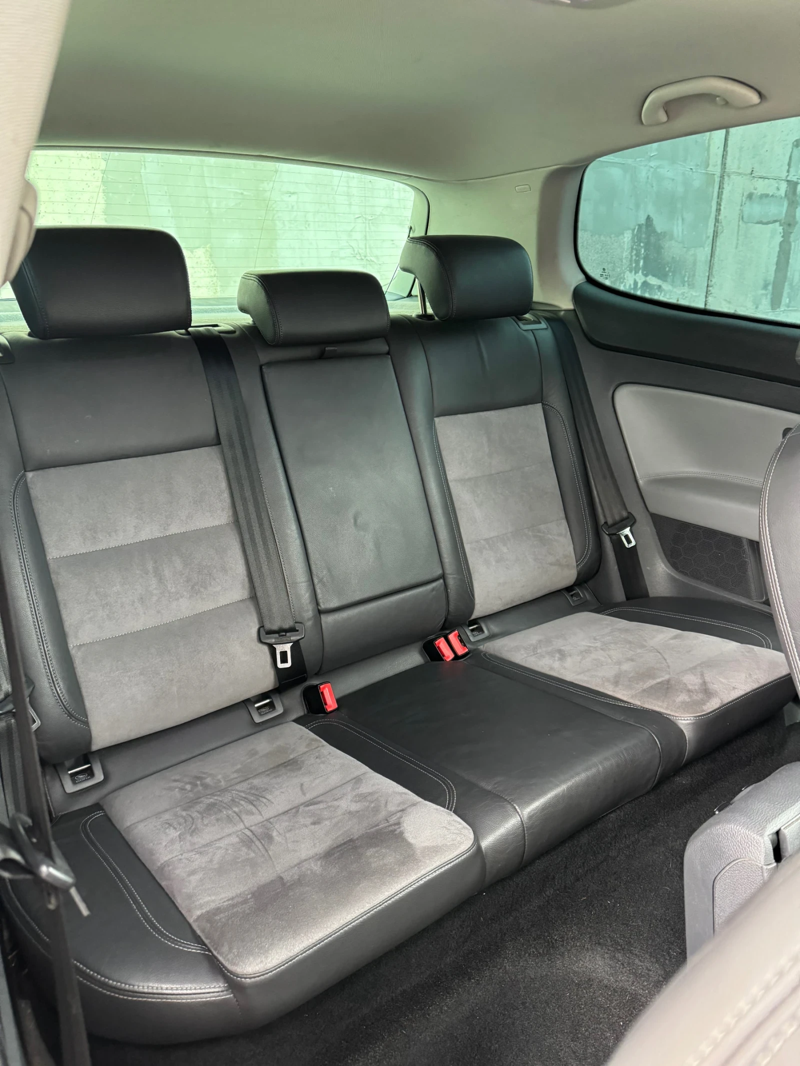 VW Golf 2.0 TDI DSG - изображение 9