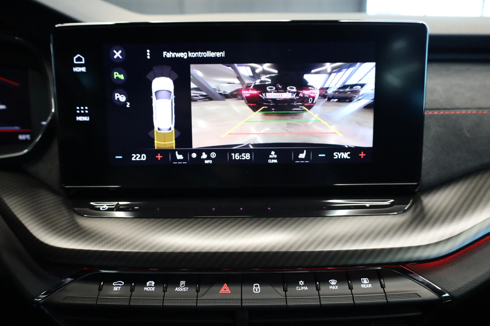 Skoda Octavia VRS* 4X4* OLED LIGHTS* CANTON* CARBON*  - изображение 10