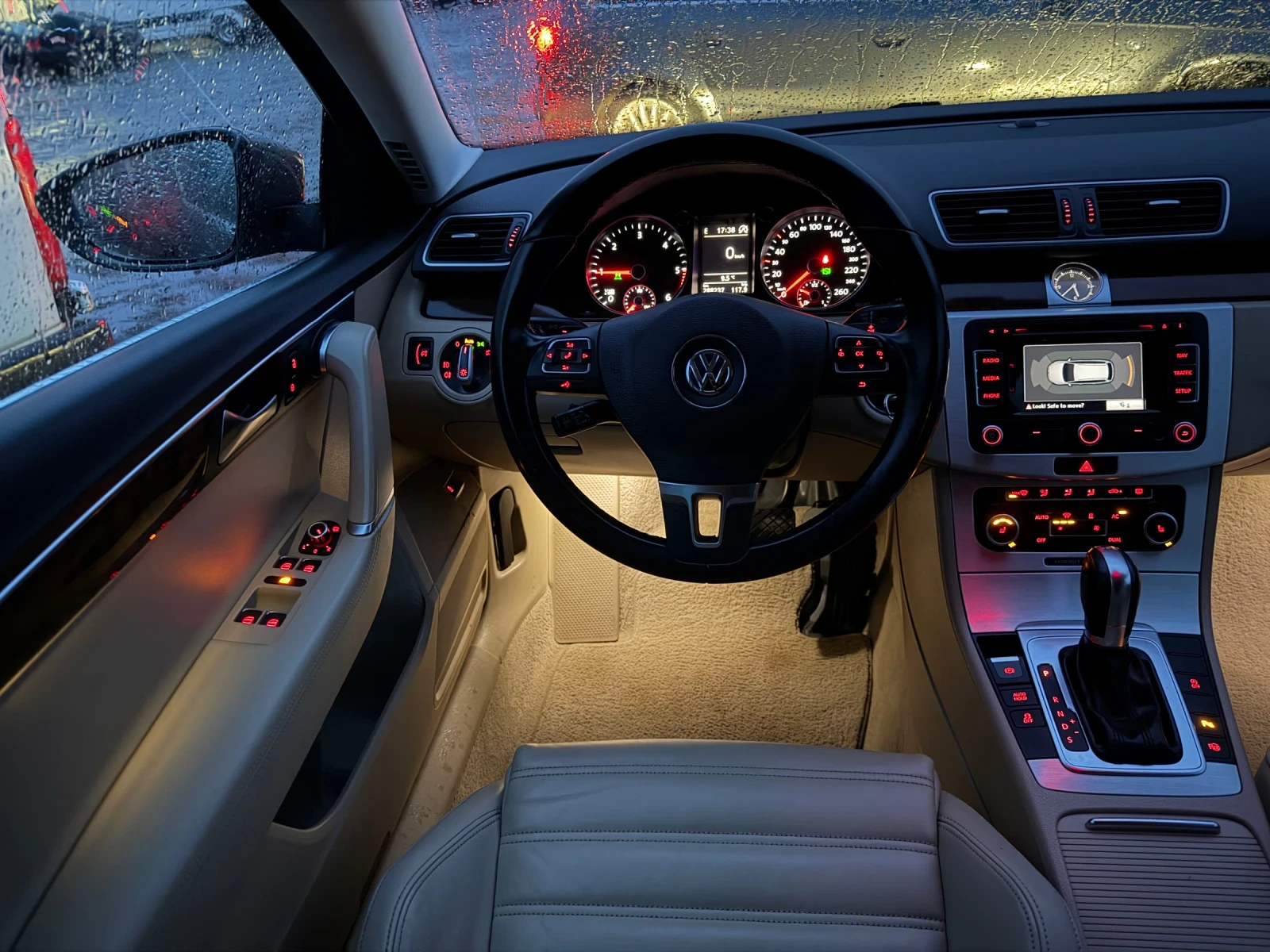 VW Passat 2.0 TDI DSG  - изображение 7