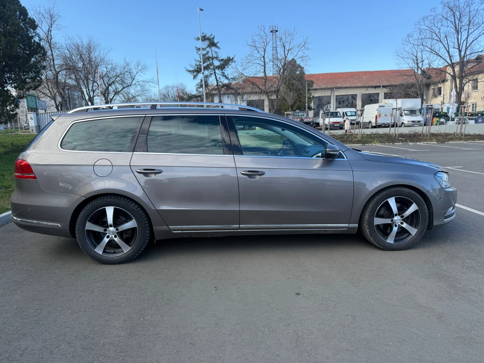VW Passat 2.0 TDI DSG  - изображение 4