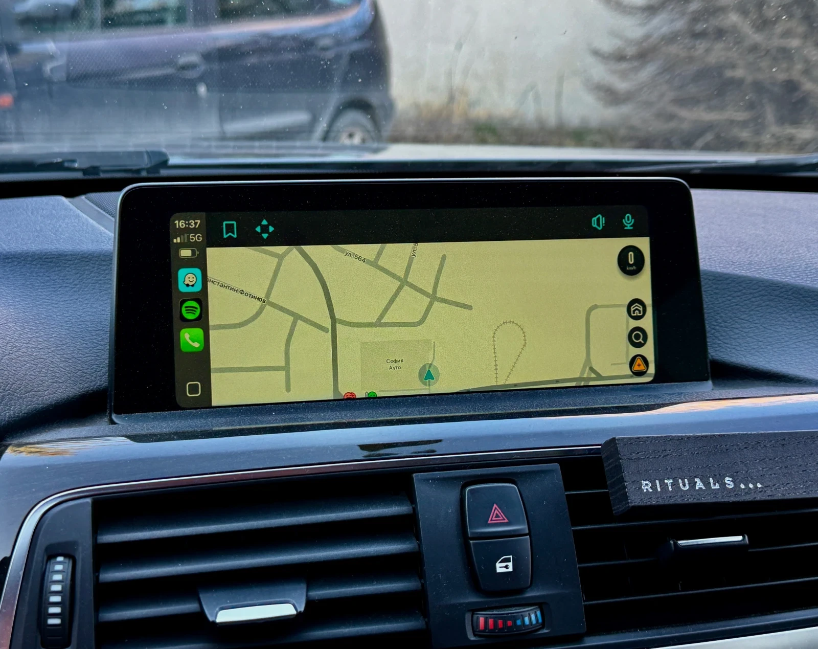 BMW 340 CarPlay/обслужена, снимка 13 - Автомобили и джипове - 53704943